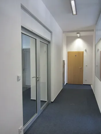 Pronájem kanceláře, Brno, Cejl, 102 m2