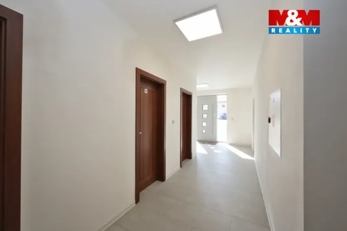 Pronájem obchodního prostoru, Zbraslavice, 1320 m2