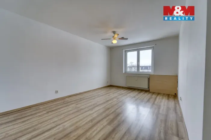 Prodej bytu 3+1, Město Touškov, Partyzánská, 81 m2