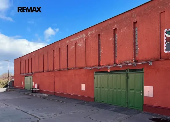 Pronájem garáže, Kladno, Bellevue, 17 m2