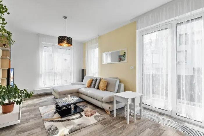 Pronájem bytu 2+kk, Liberec - Liberec III-Jeřáb, U Nisy, 59 m2