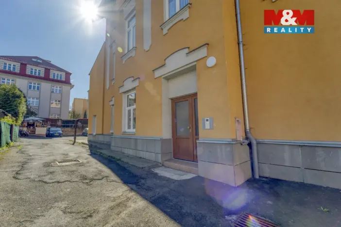 Prodej bytu 4+kk, Mariánské Lázně, Husova, 90 m2