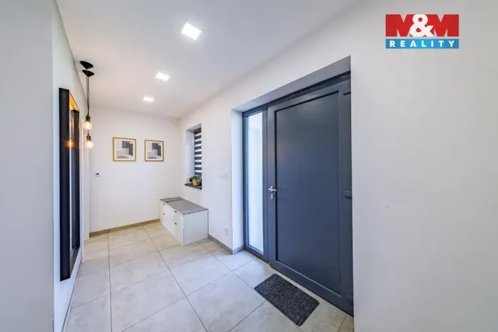 Prodej rodinného domu, Rumburk - Rumburk 3-Dolní Křečany, Ke koupališti, 135 m2