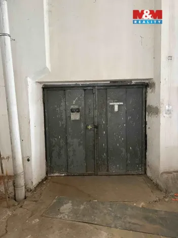 Pronájem výrobních prostor, Děčín, Březová, 1300 m2