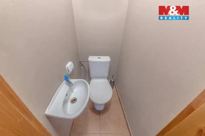 Pronájem bytu 3+1, Hrušov, 97 m2