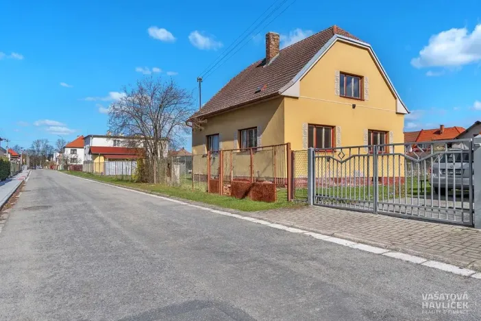 Prodej rodinného domu, Břehy, Nerudova, 123 m2