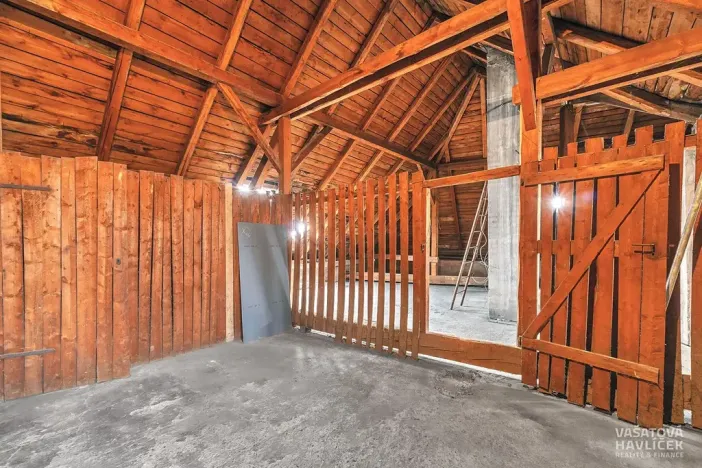 Prodej činžovního domu, Sezemice, Jungmannova, 690 m2