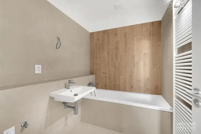 Prodej bytu 3+kk, Hradec Králové, K Meteoru, 77 m2