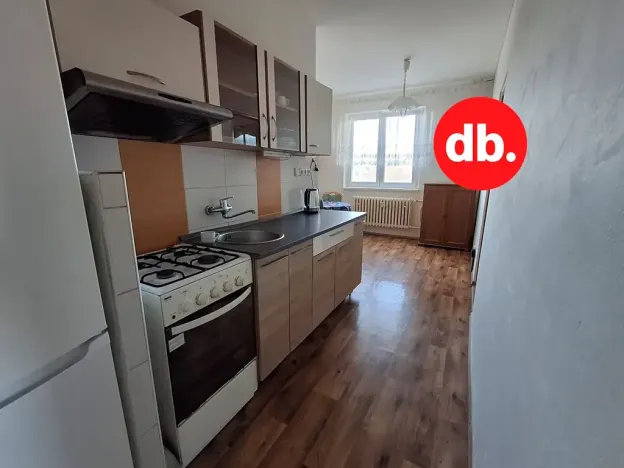 Pronájem bytu 2+1, Karlovy Vary, Krymská, 51 m2