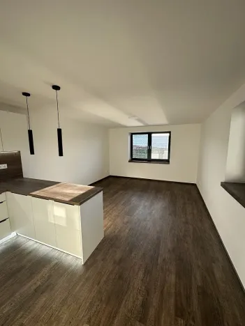 Pronájem bytu 1+kk, Uherské Hradiště - Jarošov, Drahy, 33 m2