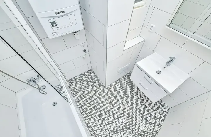 Pronájem bytu 3+1, Praha - Malá Strana, Karmelitská, 95 m2