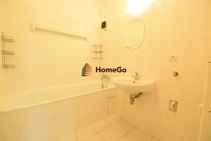 Pronájem bytu 1+kk, Praha - Troja, K Haltýři, 52 m2