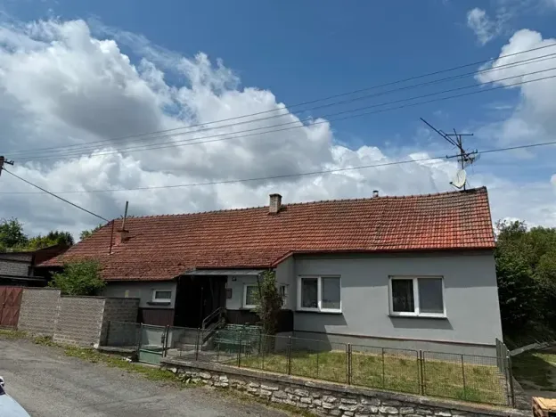 Prodej rodinného domu, Jesenec, 110 m2