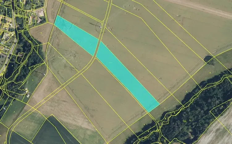 Prodej louky, Zdobín, 145881 m2