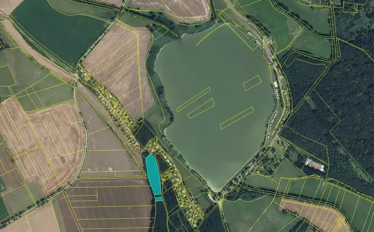 Prodej louky, Zdobín, 145881 m2