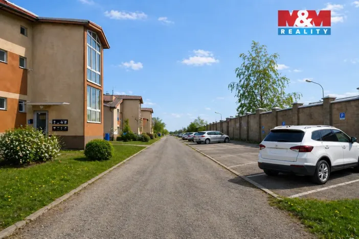 Pronájem, Hostivice, 12 m2