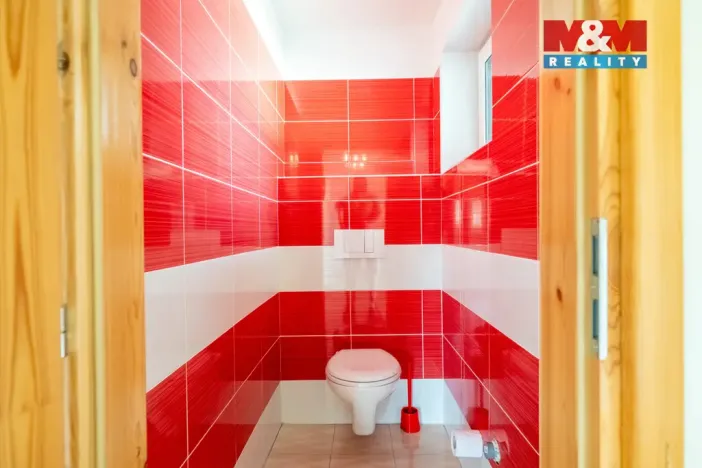 Prodej rodinného domu, Třešovice, 238 m2