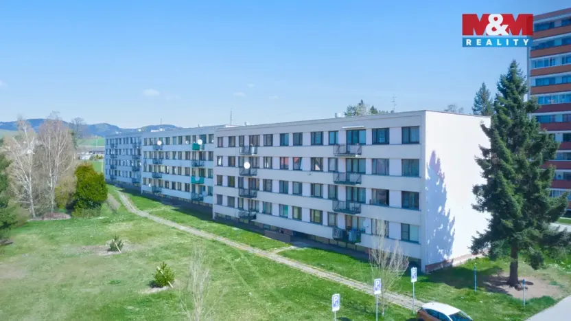 Prodej bytu 3+1, Broumov - Olivětín, Dukelská, 53 m2