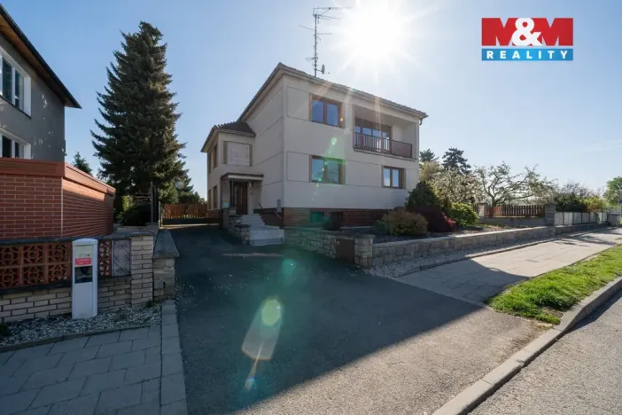 Prodej rodinného domu, Velký Týnec, U nové školy, 310 m2