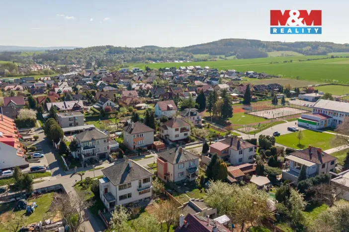 Prodej rodinného domu, Velký Týnec, U nové školy, 310 m2