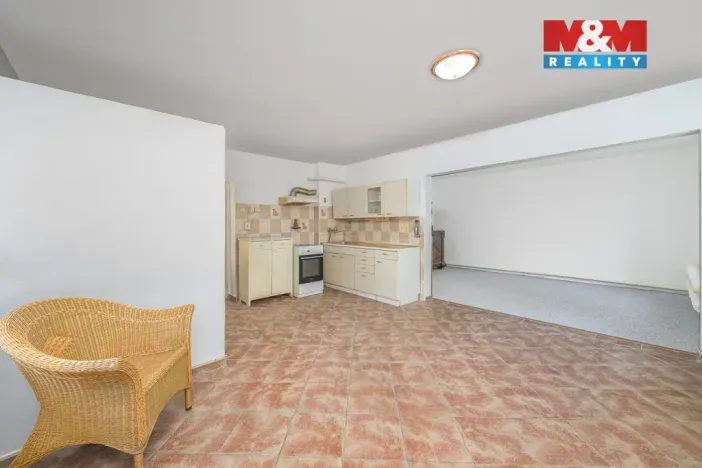 Prodej rodinného domu, Okřesaneč, 105 m2