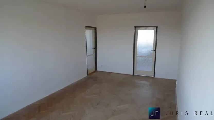 Prodej bytu 3+1, Praha - Strašnice, Černokostelecká, 64 m2