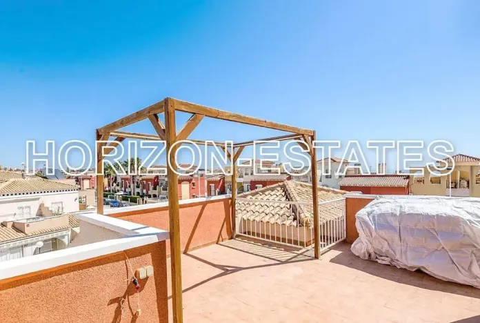 Prodej bytu 3+kk, Alicante, Španělsko, 61 m2