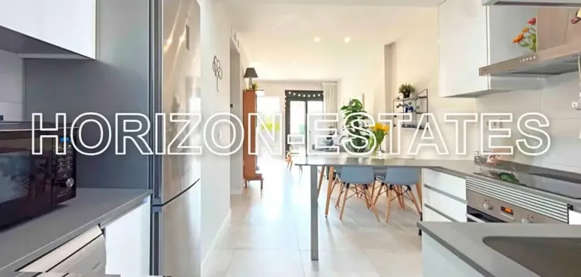 Prodej bytu 3+kk, Pilar de la Horadada, Španělsko, Plaza de las Mil Palmeras, 64 m2