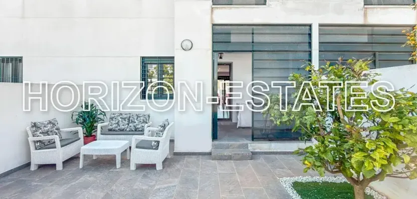 Prodej bytu 3+kk, Pilar de la Horadada, Španělsko, Plaza de las Mil Palmeras, 64 m2