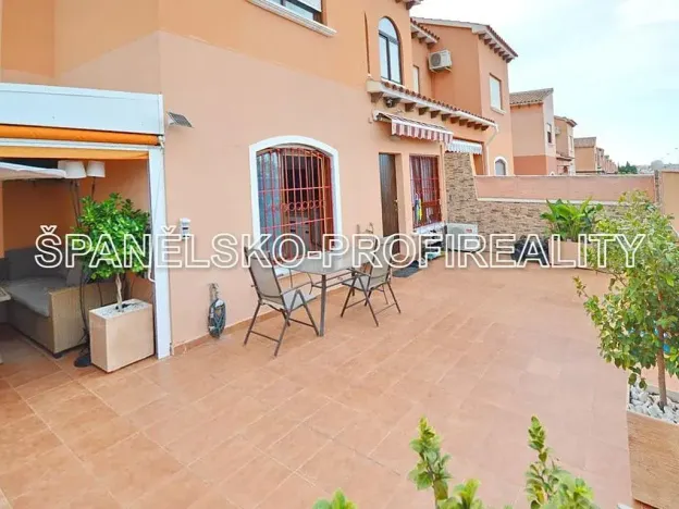 Prodej bytu 3+kk, Torrevieja, Španělsko, 58 m2