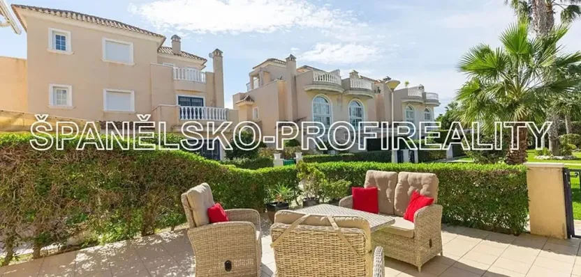 Prodej rodinného domu, Guardamar del Segura, Španělsko, 92 m2