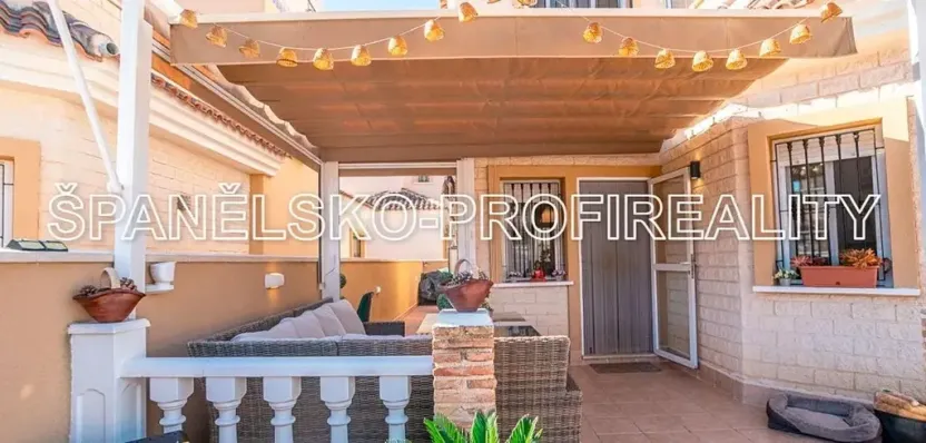 Prodej rodinného domu, Guardamar del Segura, Španělsko, 88 m2