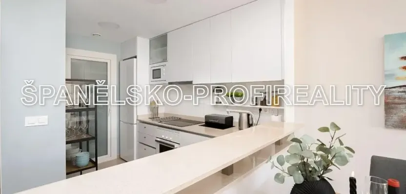 Prodej bytu 3+kk, Alicante, Španělsko, 69 m2