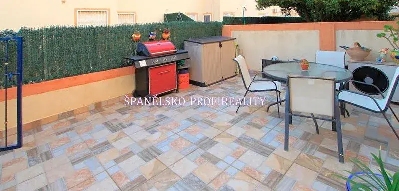 Prodej bytu 3+1, Alicante, Španělsko, 60 m2