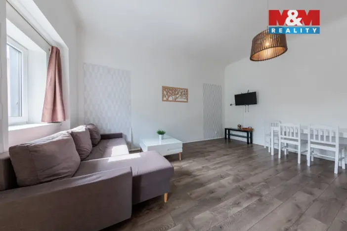 Prodej činžovního domu, Hroznětín, Mlýnská, 327 m2