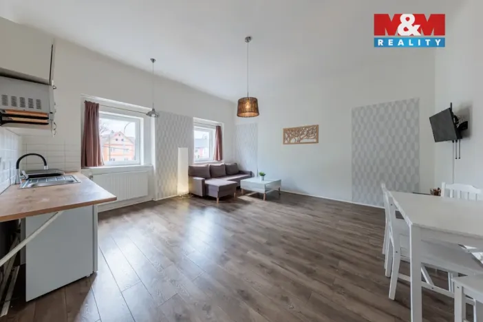 Prodej činžovního domu, Hroznětín, Mlýnská, 327 m2