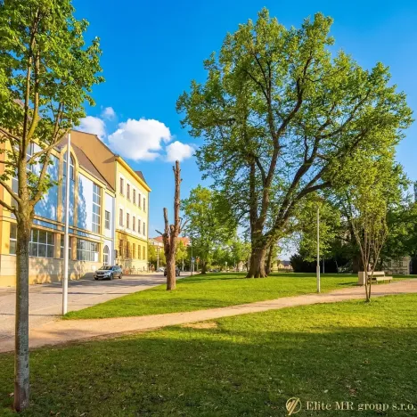 Prodej bytu 3+1, Mladá Boleslav, Komenského náměstí, 105 m2