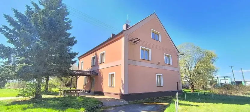 Prodej ubytování, Cheb, U Farmy, 419 m2