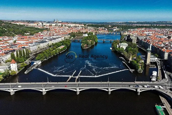 Prodej bytu 2+1, Praha - Smíchov, Štefánikova, 93 m2