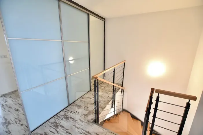 Pronájem bytu 4+kk, Praha - Kbely, Pod Nouzovem, 114 m2