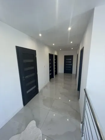 Prodej rodinného domu, Jeneč, Malé náměstí, 192 m2