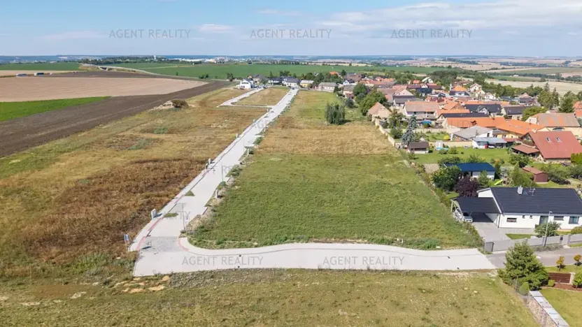 Prodej pozemku pro bydlení, Slaný, 800 m2