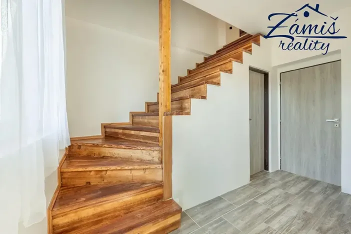 Prodej rodinného domu, Nespeky, Na Mělách, 278 m2