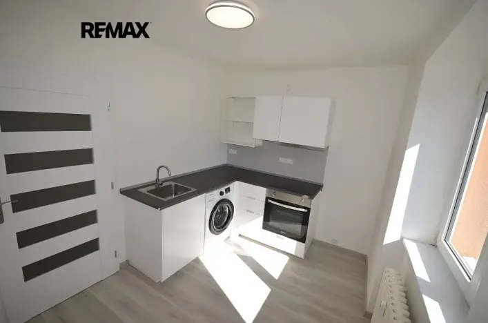 Pronájem bytu 1+1, Kladno, Sevastopolská, 28 m2