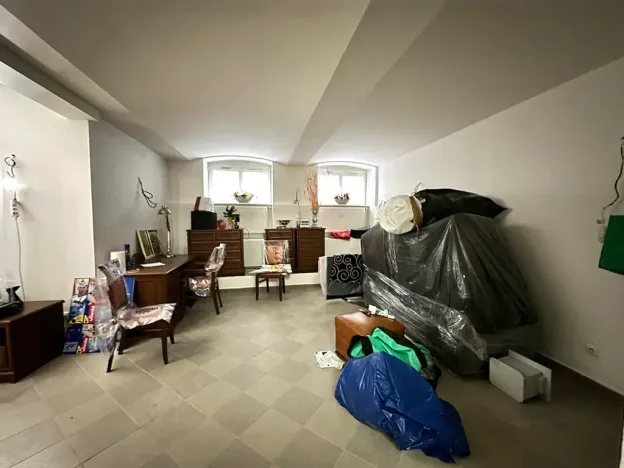 Prodej obchodního prostoru, Karlovy Vary, Zámecký vrch, 111 m2