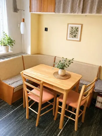 Pronájem bytu 2+1, Praha - Vršovice, Kubánské náměstí, 61 m2