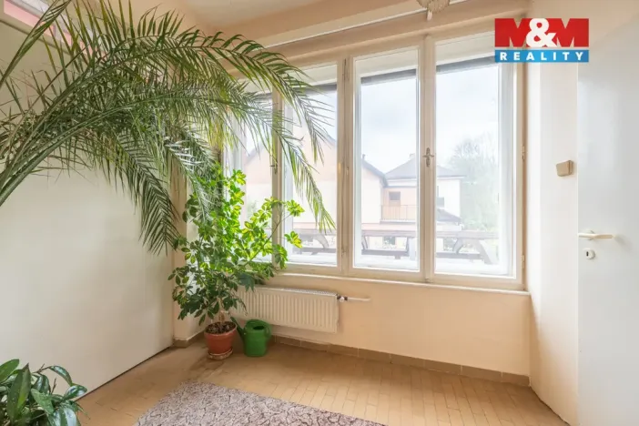 Prodej rodinného domu, Uherské Hradiště, U Stadionu, 300 m2