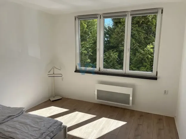 Prodej bytu 2+1, Trhové Sviny, Sídliště, 54 m2