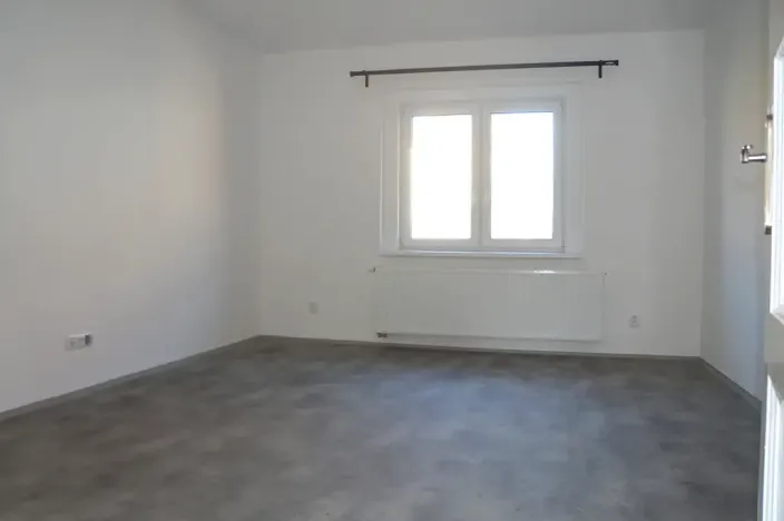 Pronájem bytu 1+1, Žatec, Boženy Němcové, 40 m2