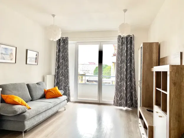 Pronájem bytu 1+kk, Praha - Vršovice, Petrohradská, 30 m2